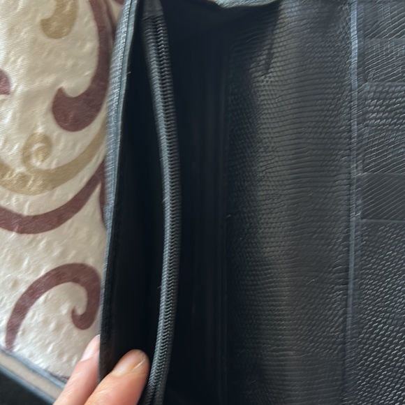 Authentic Ferragamo long leather wallet and key holder. - Picture 11 of 16